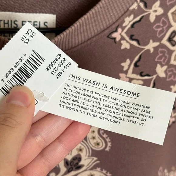 AMERICAN EAGLE AE Big Hug Crew Neck Sweatshirt - Picture 6 of 10